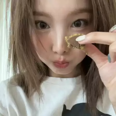 鄂娴淑